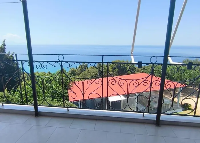 Paradisos